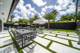 Luxury Villa in Miami Near Beaches