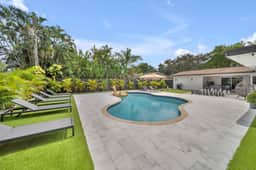 Miami Casa Bella I Near Beaches, heated Pool.
