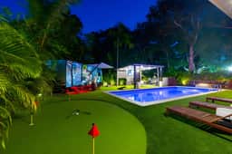 Villa del Mar | Stylish  Pool