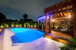 7 Bedroom Villa Catalina Salt Water-Pool BKT Court