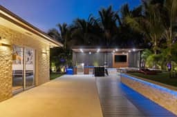 Villa Serena Miami 4BR-Pool-BKT CT Near Beaches - Image 3