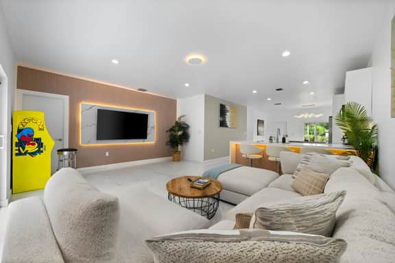 Villa Luna Miami-Pool•Hot tub•Sunken Fire Pit•Games - Image 3