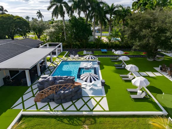7BR Private Estate w/ Pool, Spa, Waterslide & Go-Karts